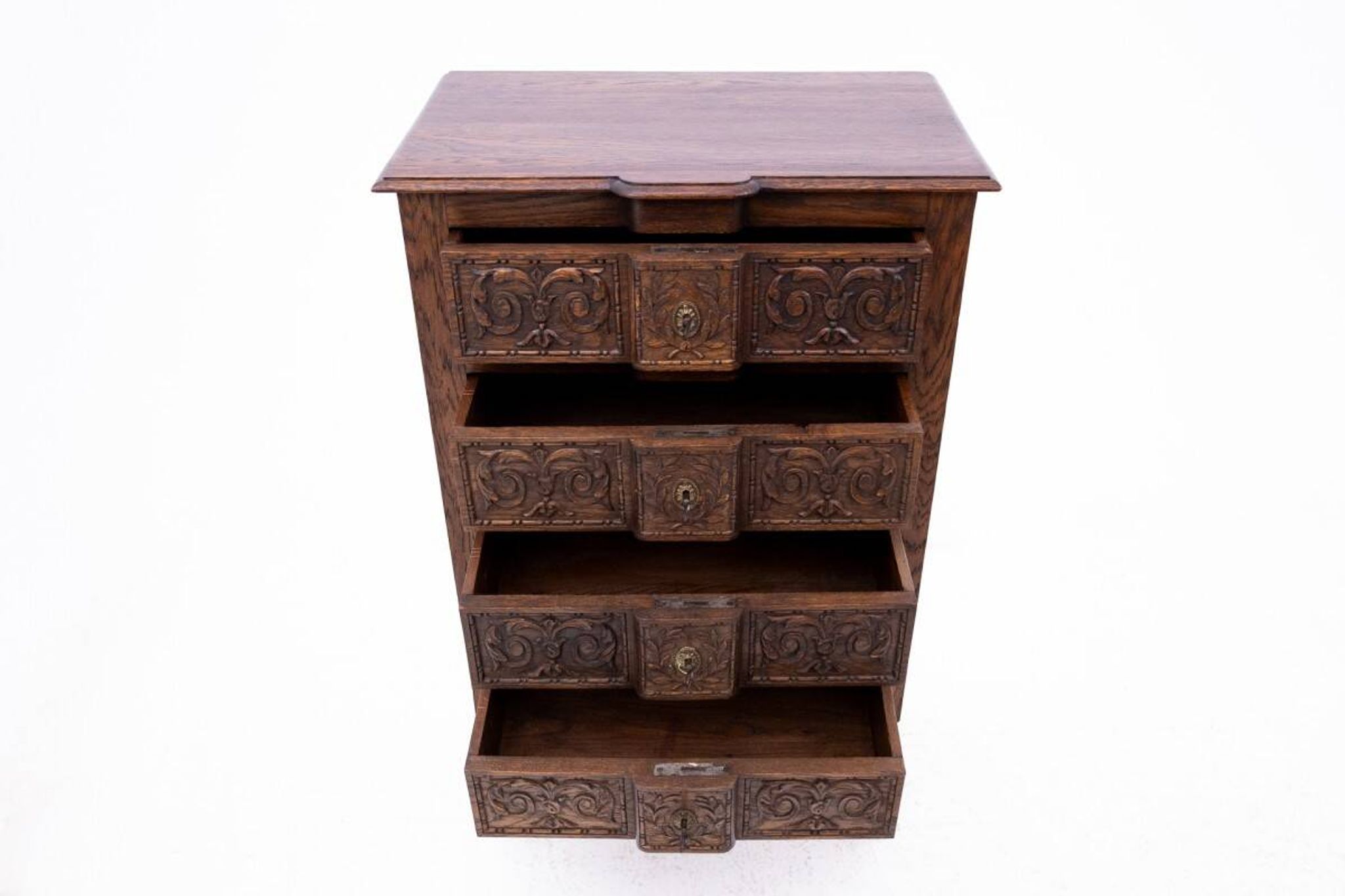 Narrow chest of drawers, France, ca. 1890.