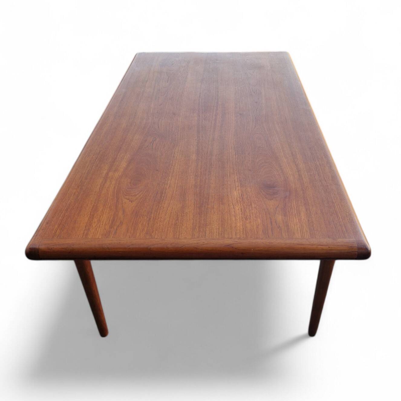 Large vintage Scandinavian teak dining table, Johannès Andersen