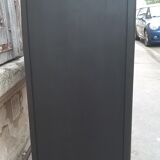 Armoire vitrine parisienne