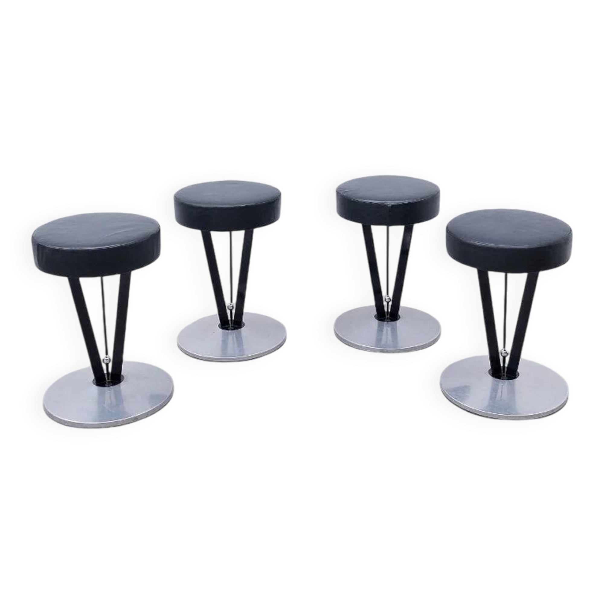 Set of 4 stools Model "Dry Martin" by Pedro Miralles for Akaba in metal and leather, 1980