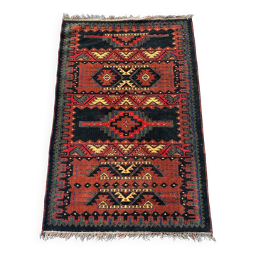 Persian rug 90cm x 140cm