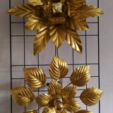 Wall lamp flower