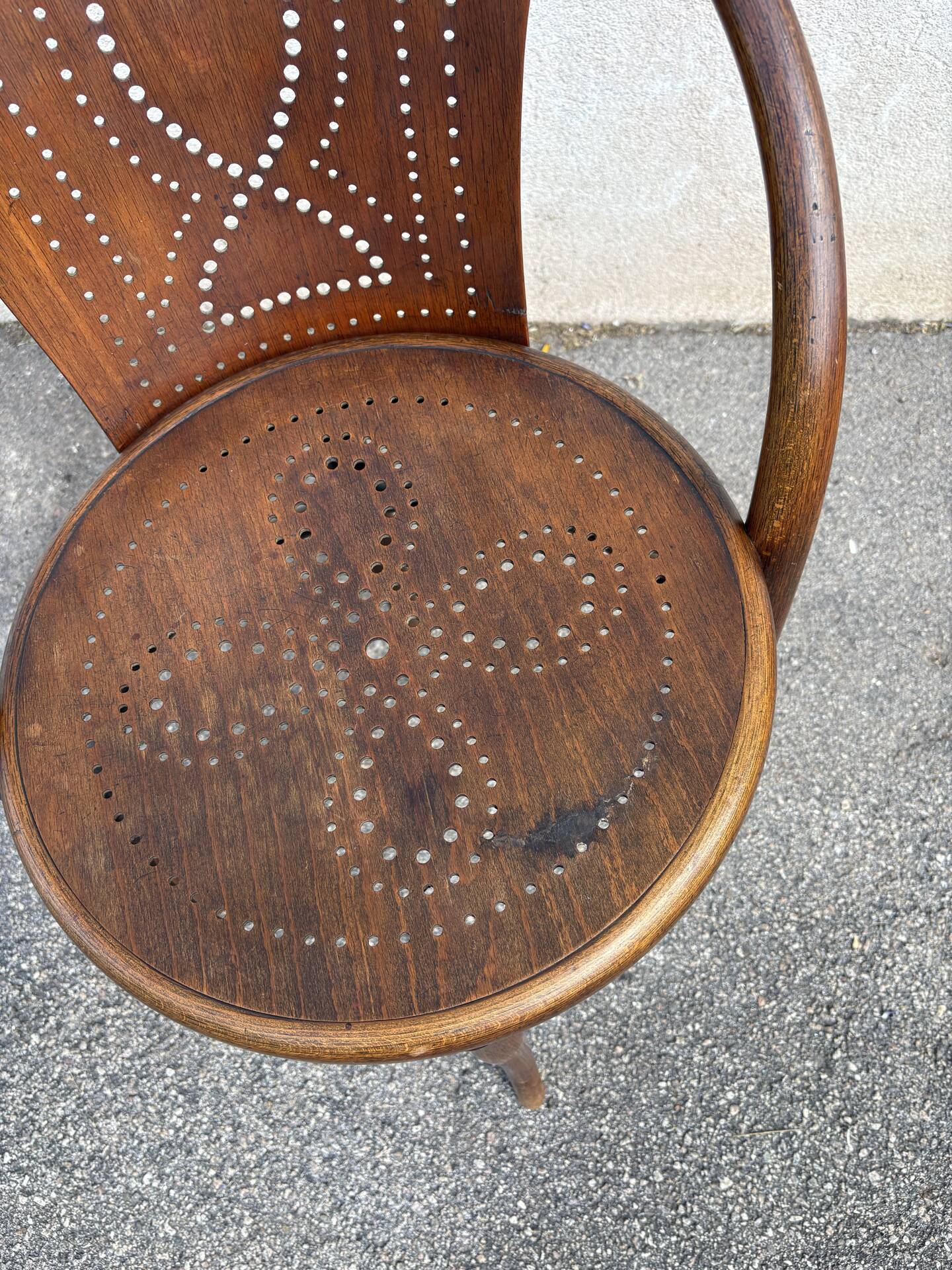 Thonet chair model 47