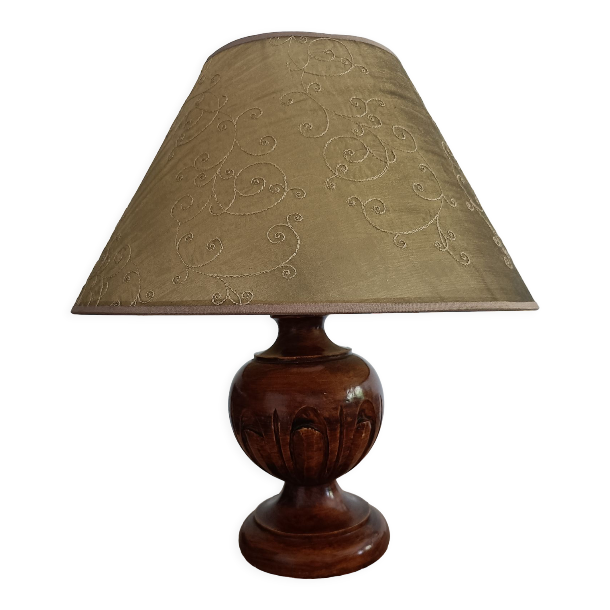 Vintage table lamp in turned wood and fabric lampshade