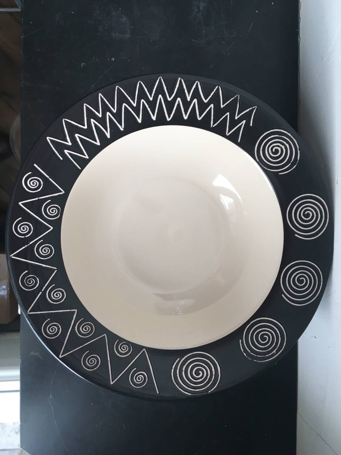 Scraffito Habitat Japan 1980 soup plates