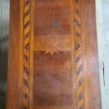 Directory style marquetry game table