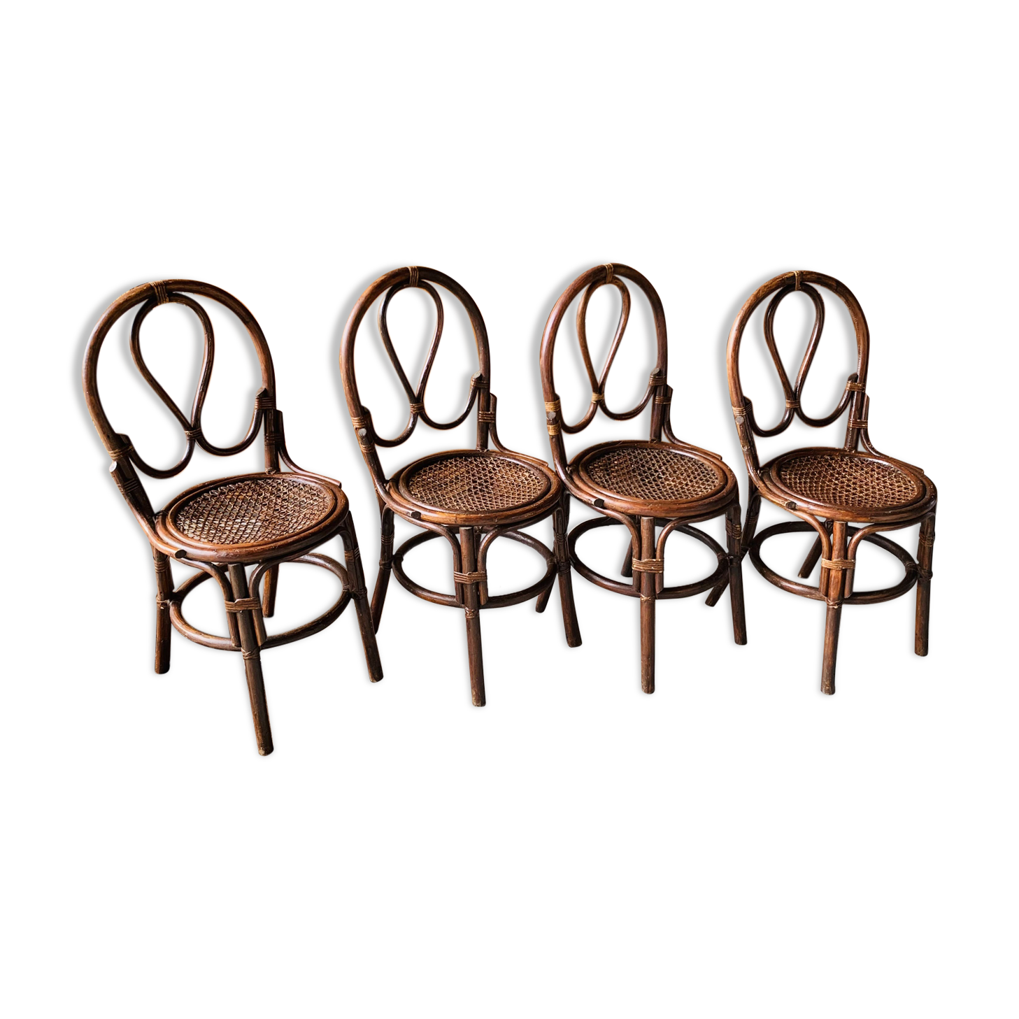 Set of 4 rattan chairs canned