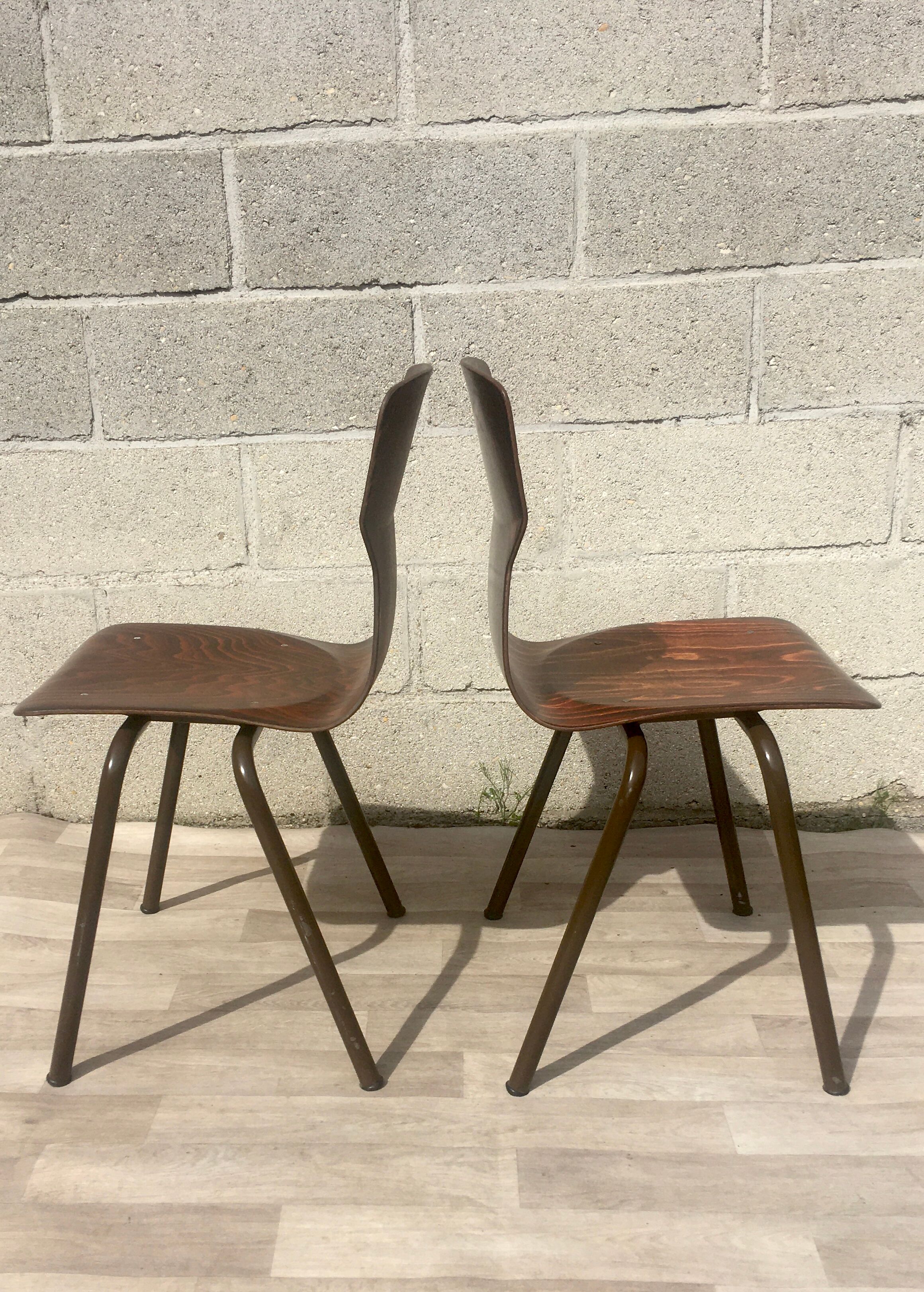 Set of 2 design and vintage chairs Eromes 60s