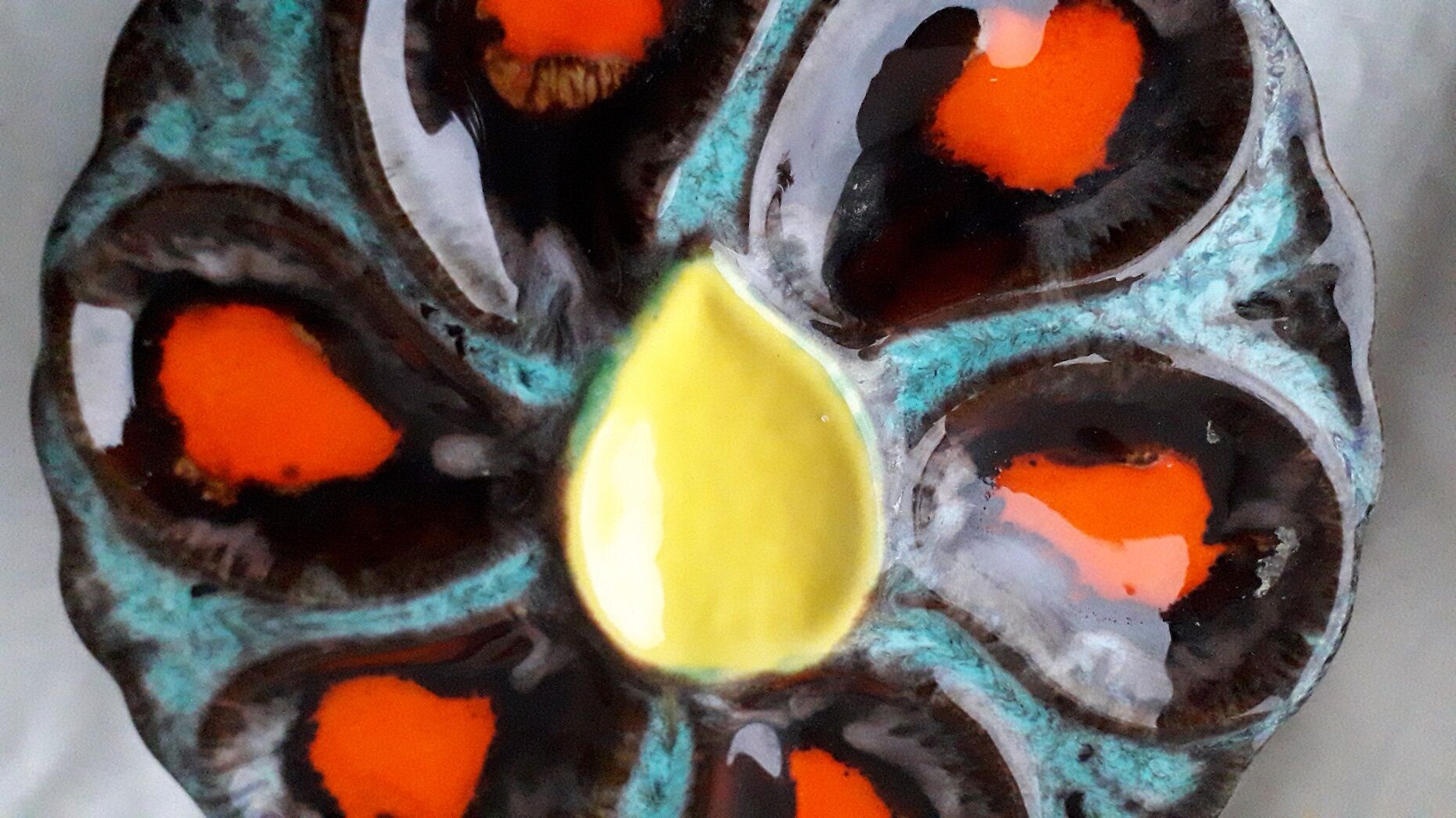 Vallauris oyster plates