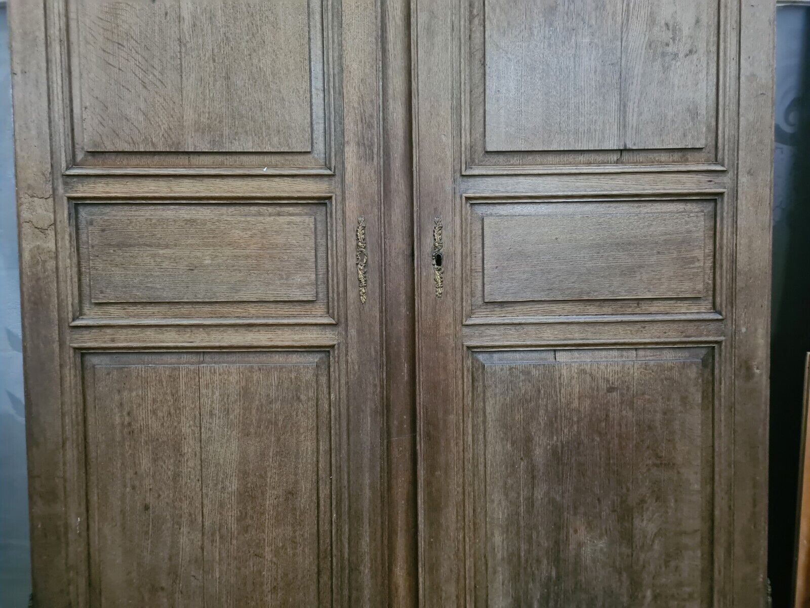 Oak closet doors