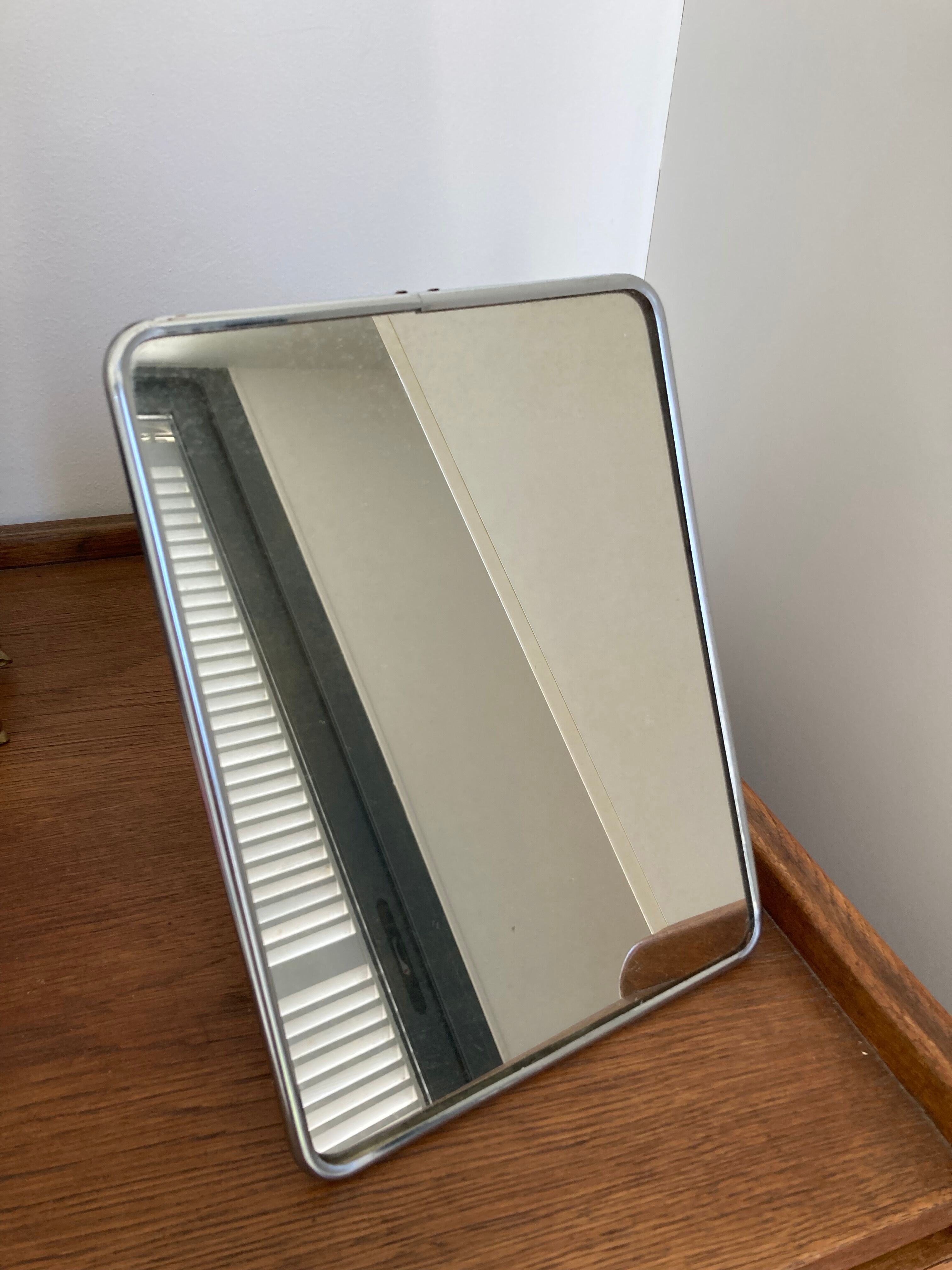 Miroir de barbier vintage