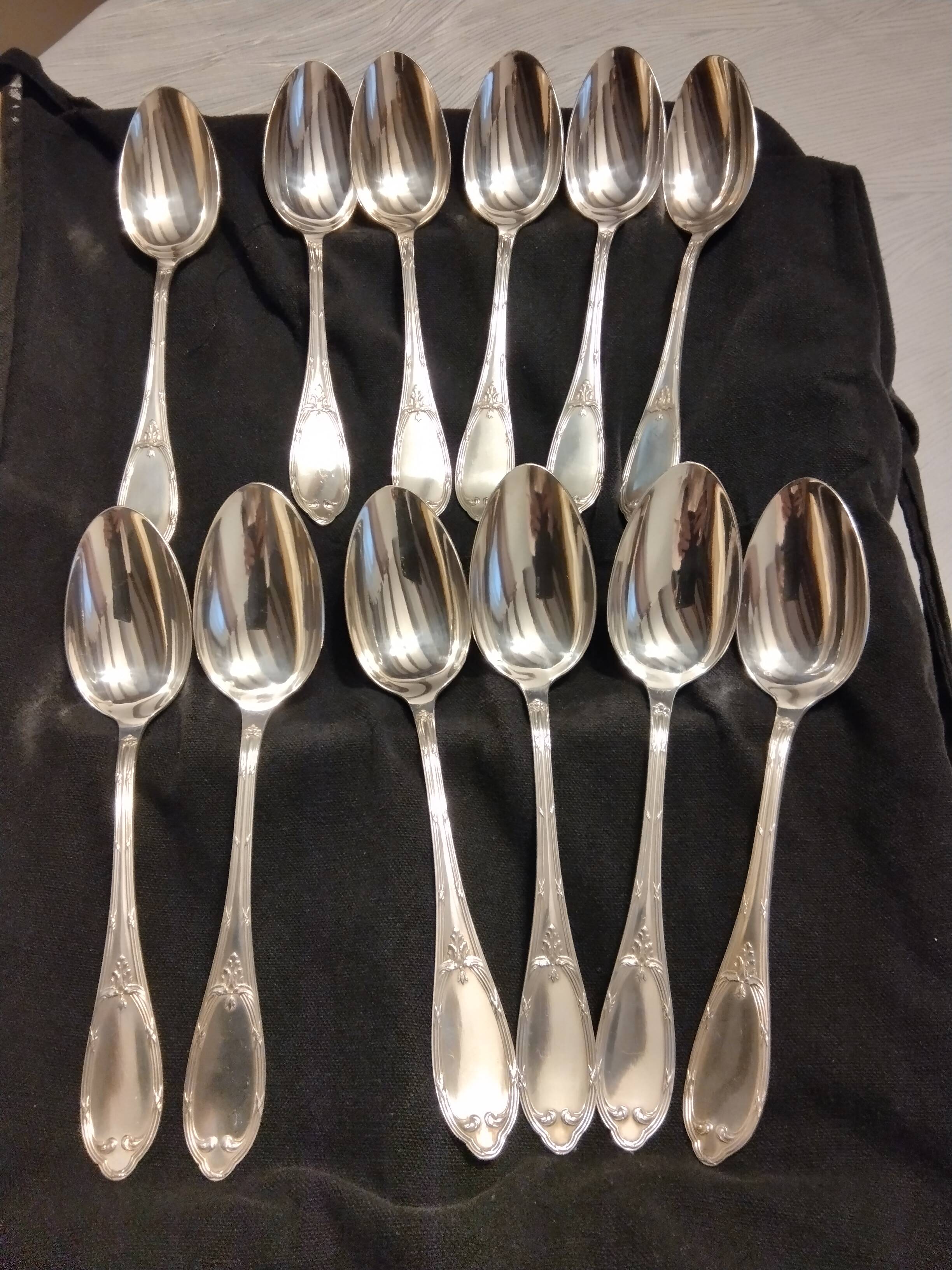 12 silver-plated metal tablespoons by Félix Frères