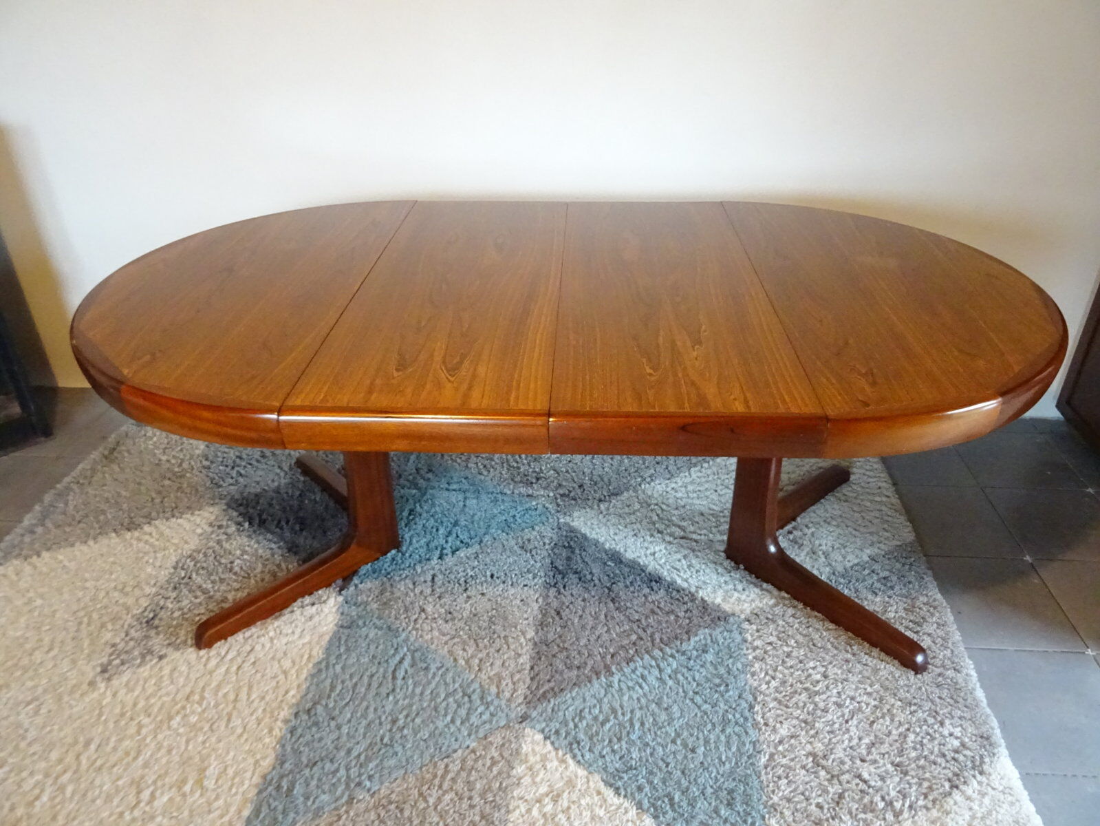 Baumann Extendable Roundtable 2 extensions