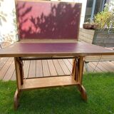 Double desk with raclem system
