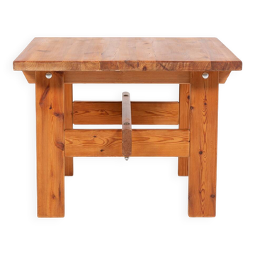 Table basse en pin