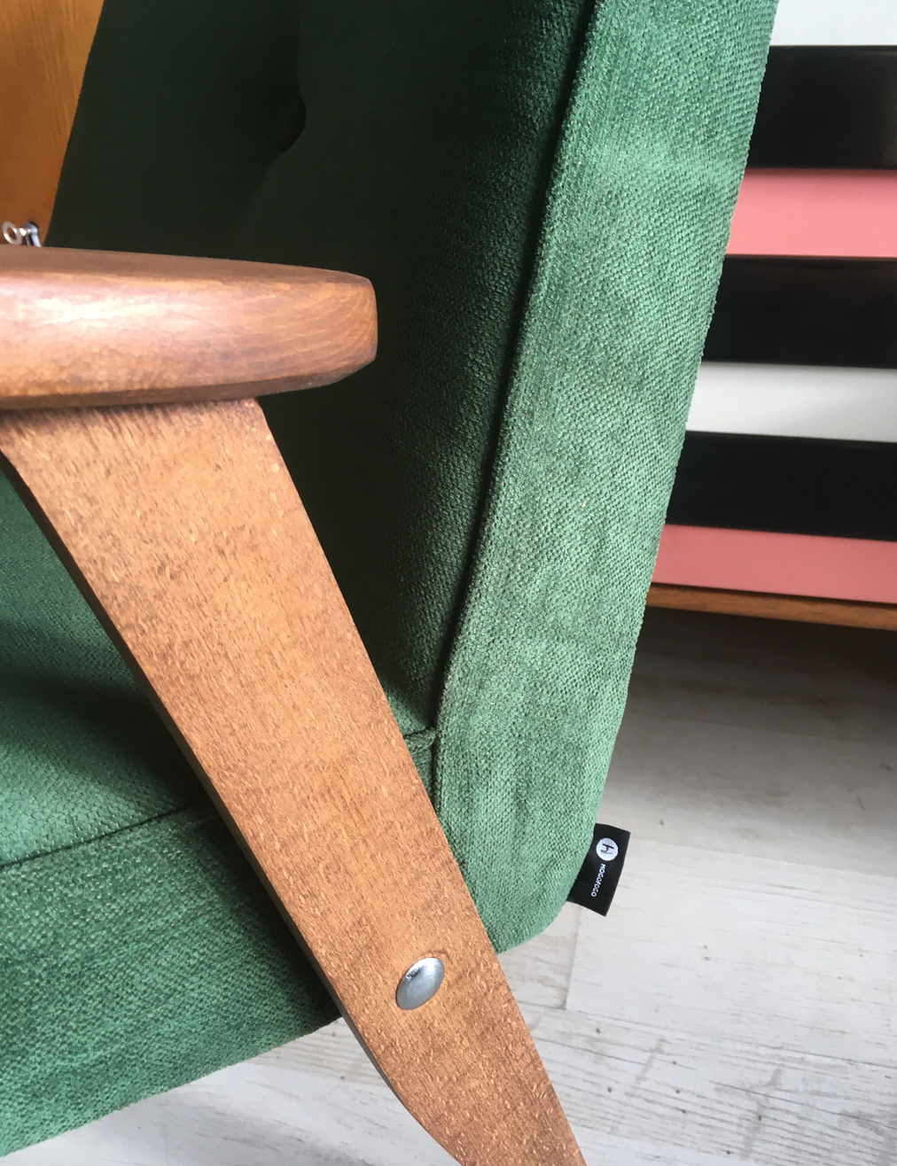 Fauteuil original polonais du milieu du siècle 366 conçu en 1962 par Józef Chierowski