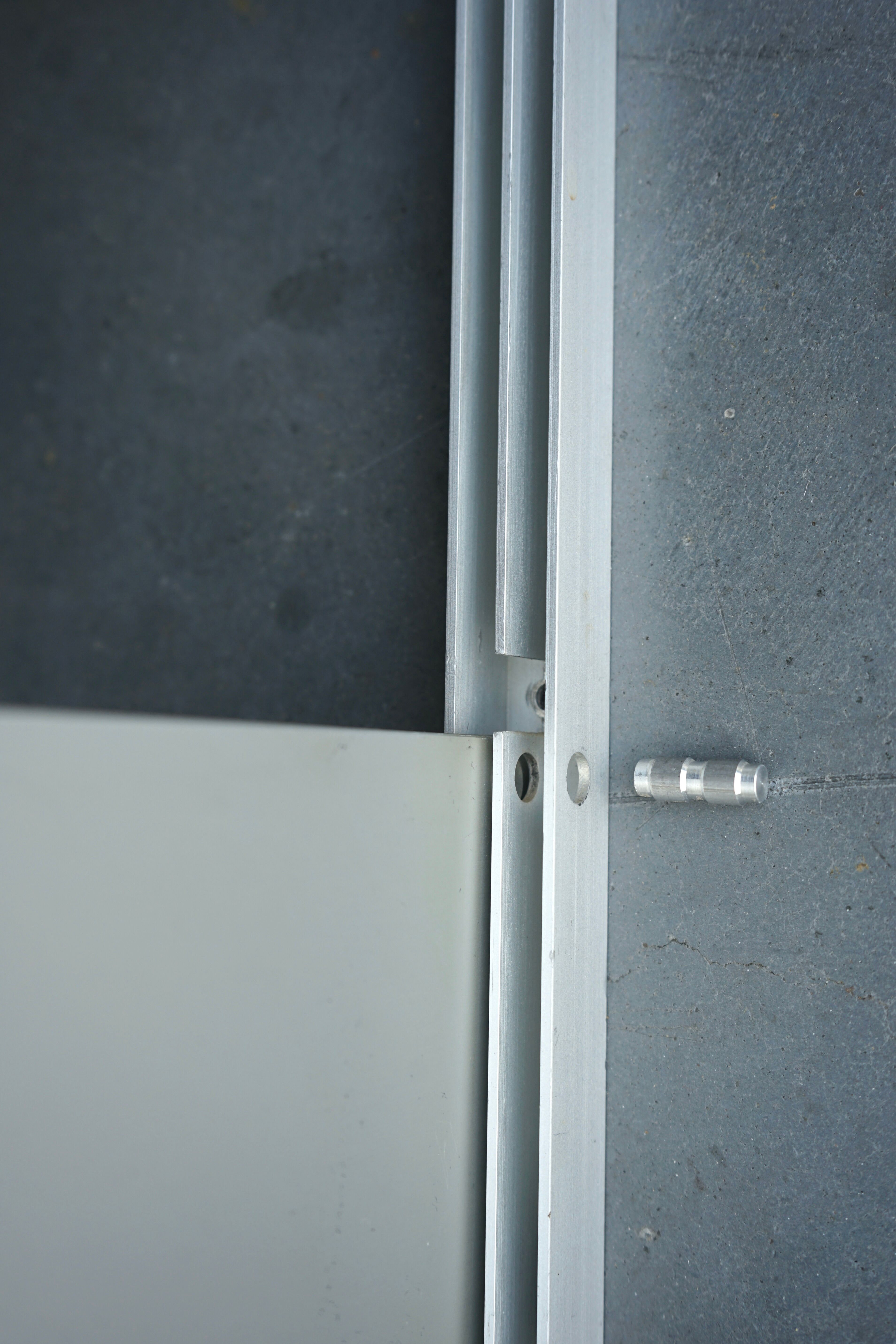 Wall Shelving Unit model 606 by Dieter Rams for Vitsoe. 1960s
