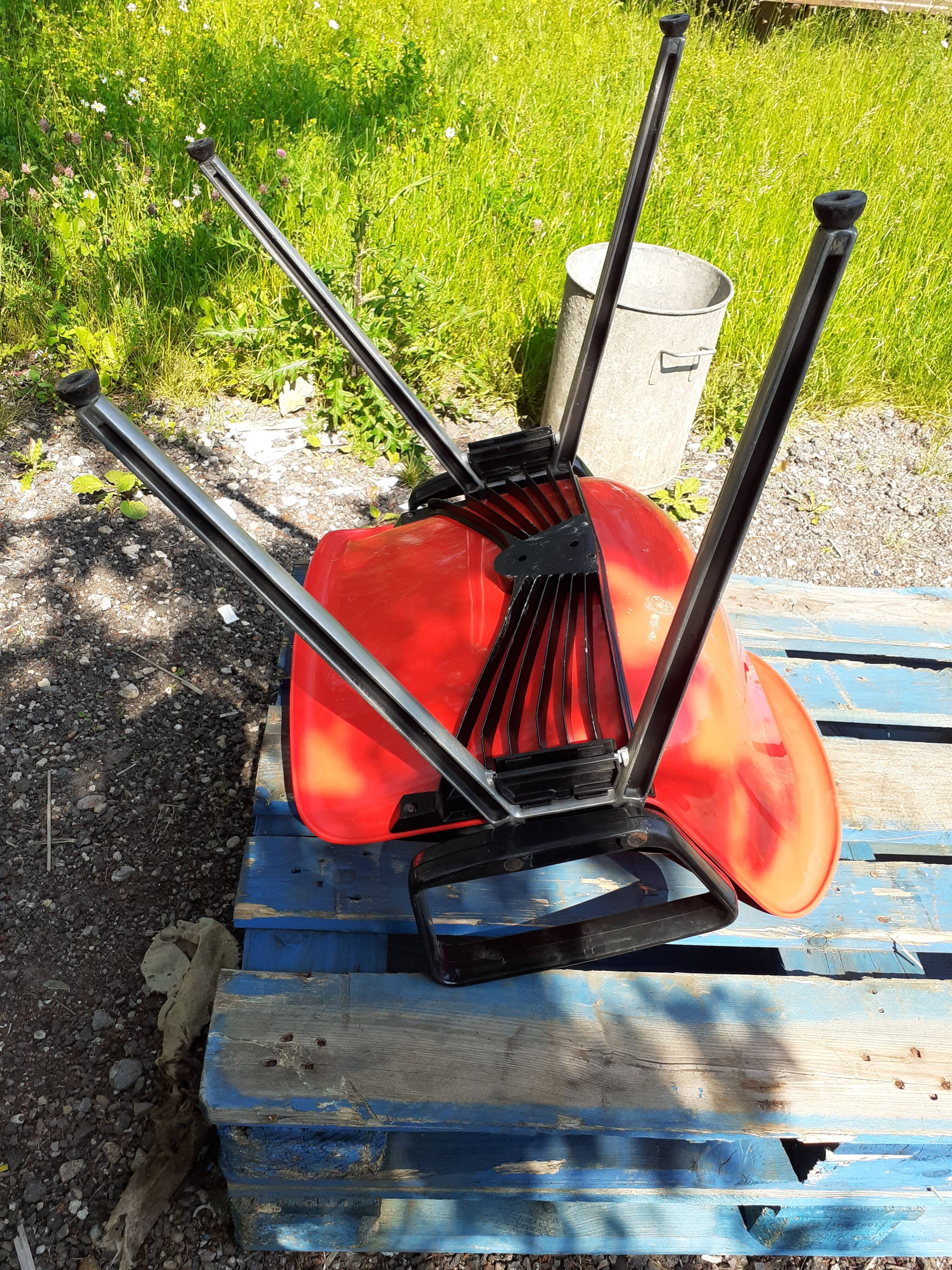 Chair Osvaldo Borsani sm 203