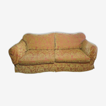 Gascoigne ‘Vienna’ sofa in Italian velvet