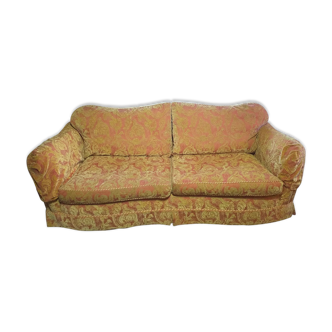 Gascoigne ‘Vienna’ sofa in Italian velvet