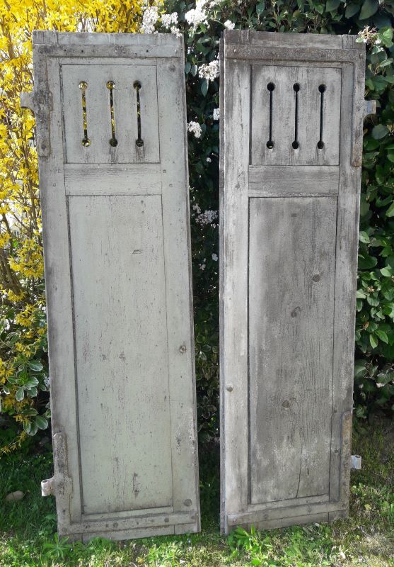 Pair of old 19th-degree shutters