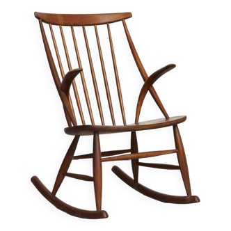 Illum Wikkelsø Rocking Chair "IW3" for Niels Eilersen