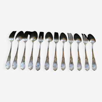 Housewife 6 people style Rocaille in silver metal