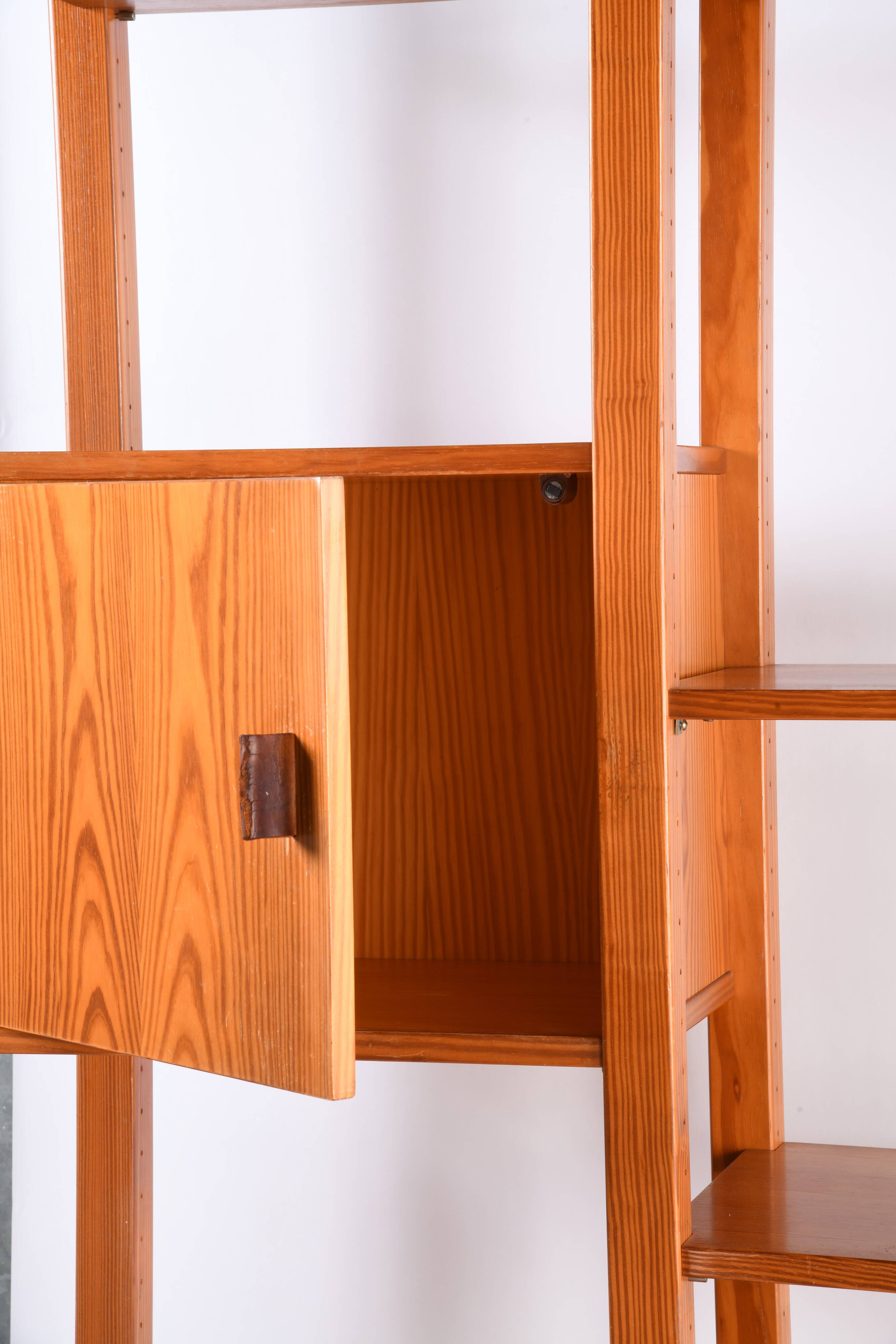 Pine bookshelf library