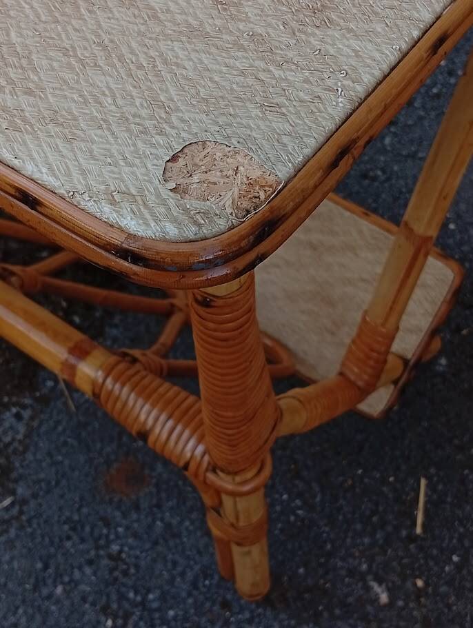 Table d'appoint bambou osier vintage