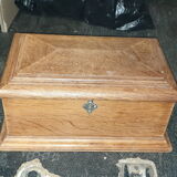 Jewelry box