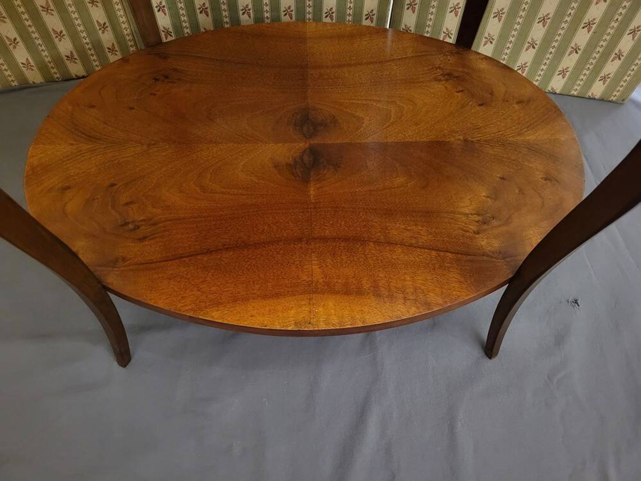 Art Deco side table