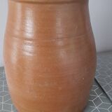 Stoneware pot