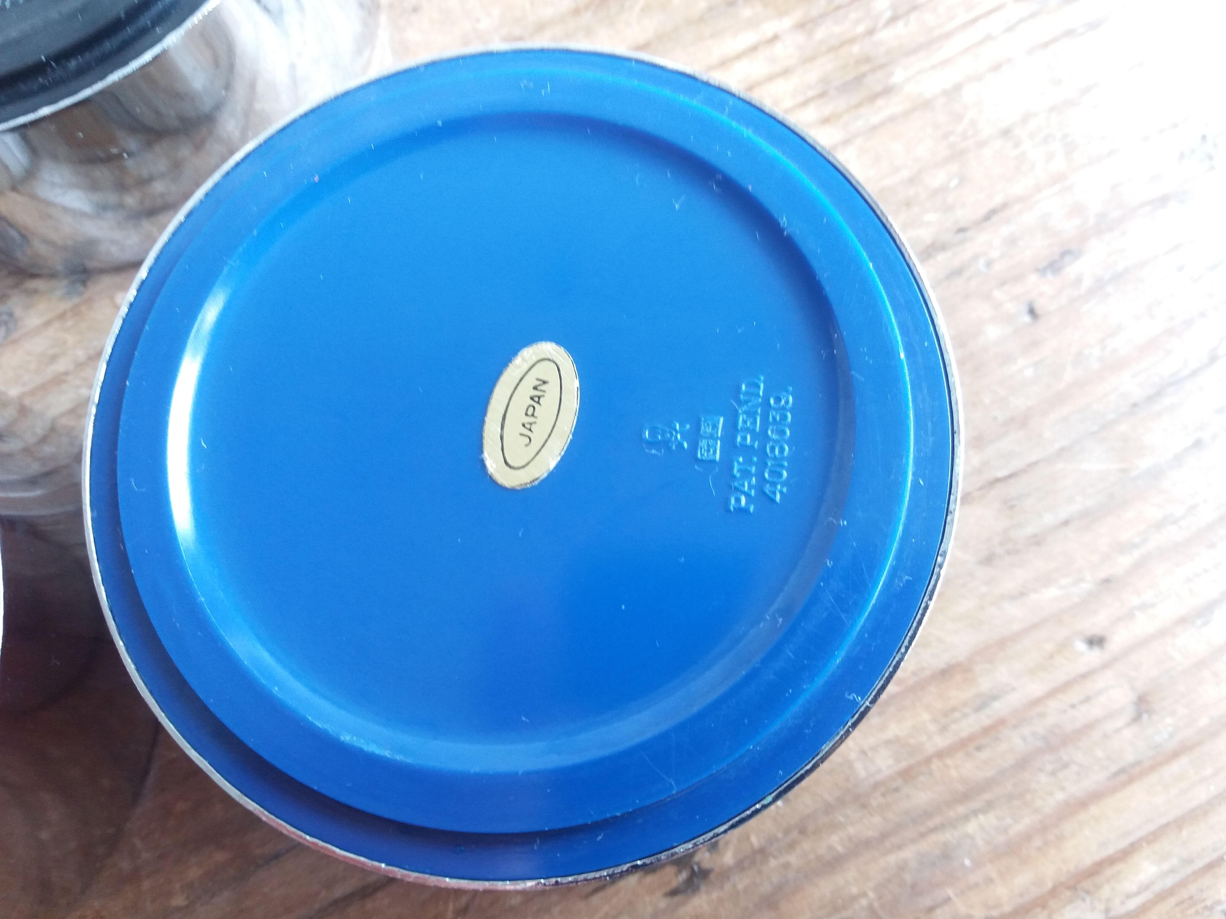 5 stackable ashtrays Maru designer Isamu Kenmochi Japan Space age 60s