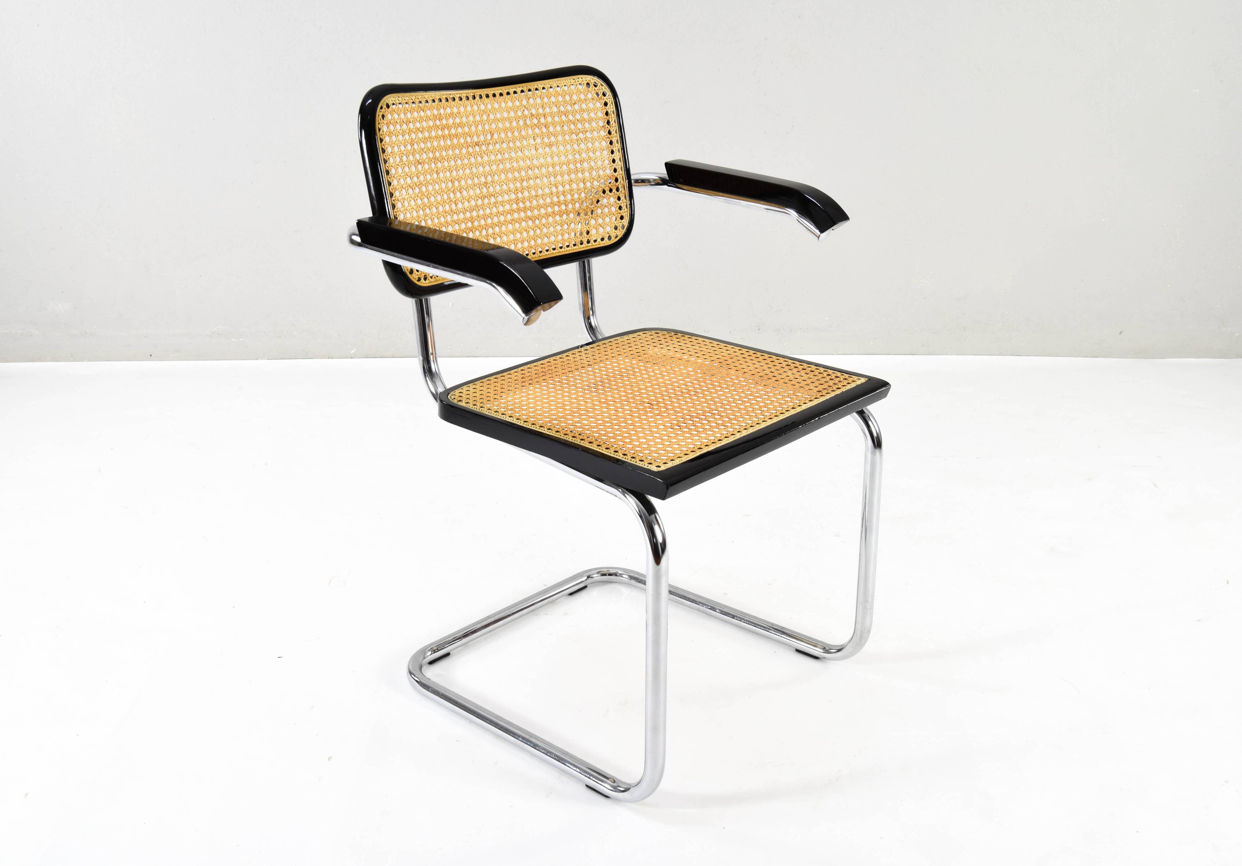 Set of Four Mid-Century Italian Modern Marcel Breuer B64 Cesca Chairs, 1970