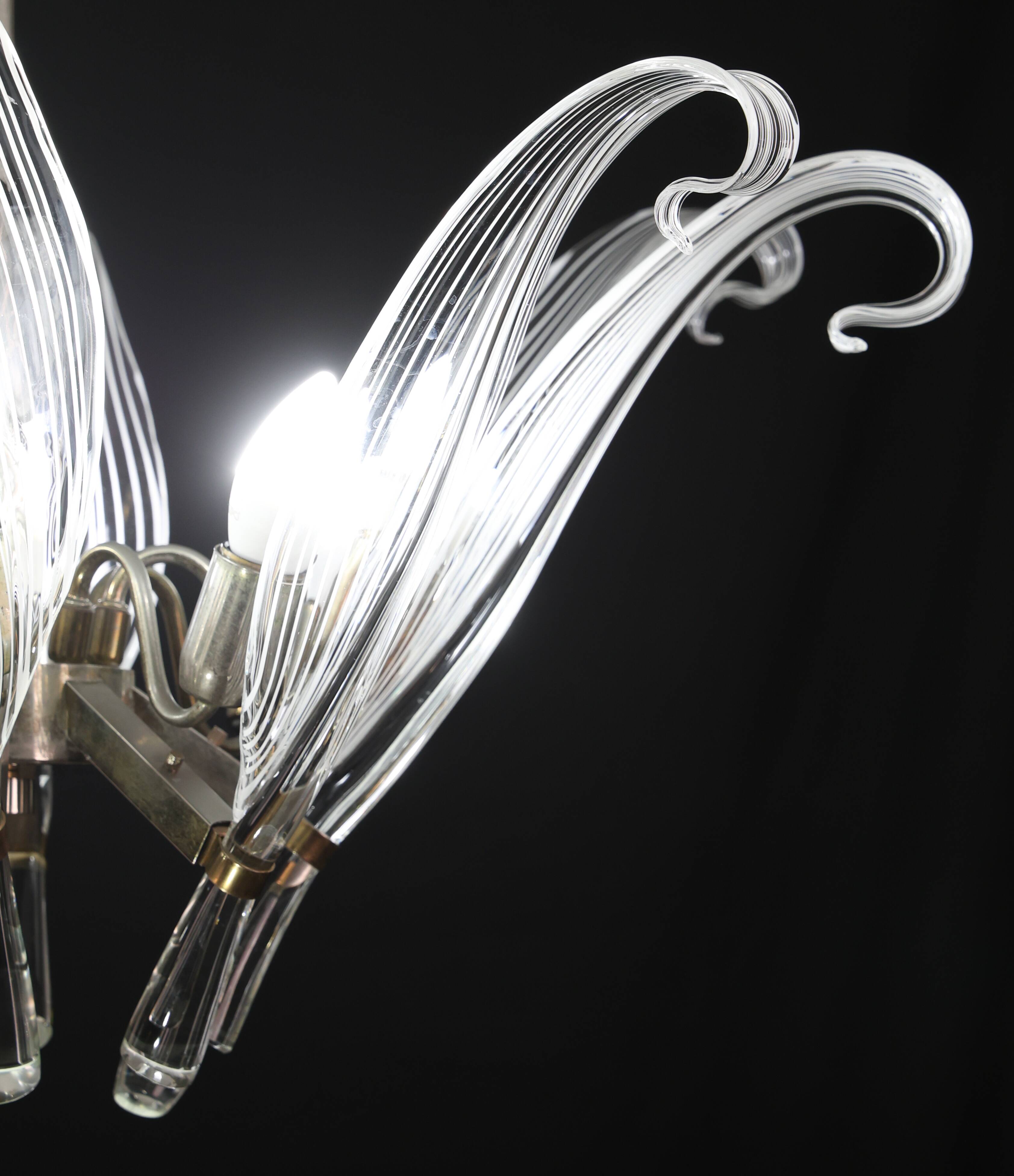Extraordinary Large Transparent Murano Glass Leaves Chandelier by Franco Lu