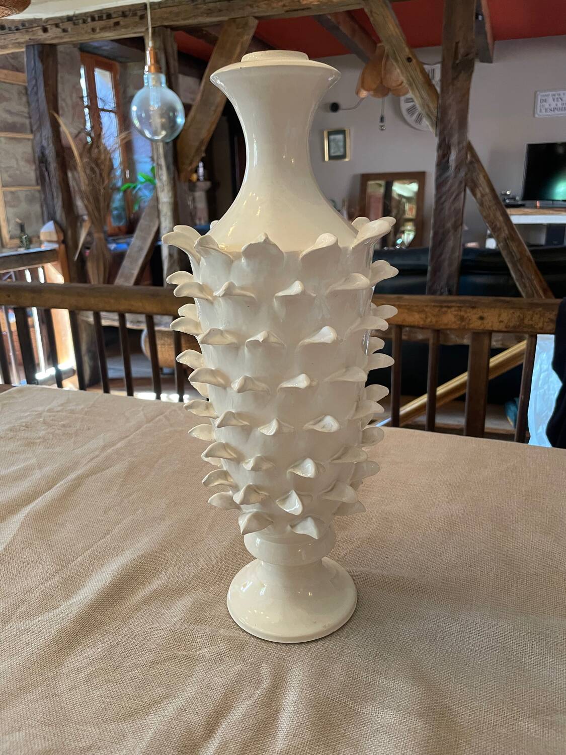 60s pineapple lamp base