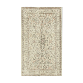 Handmade Distressed Oriental Beige Carpet 160 cm x 270 cm - 38946