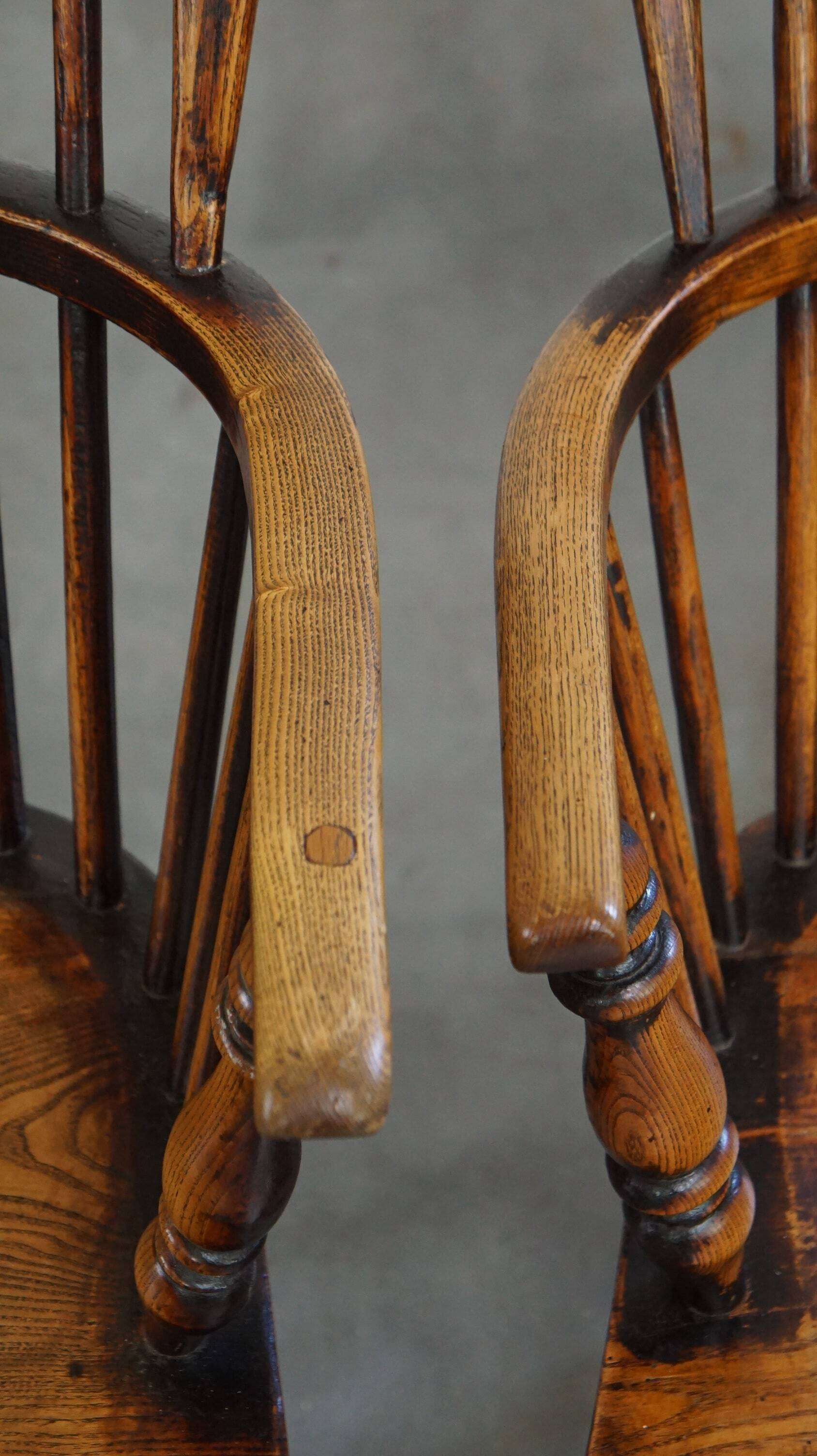 Set of 2 antique English highback Windsor dining chairs