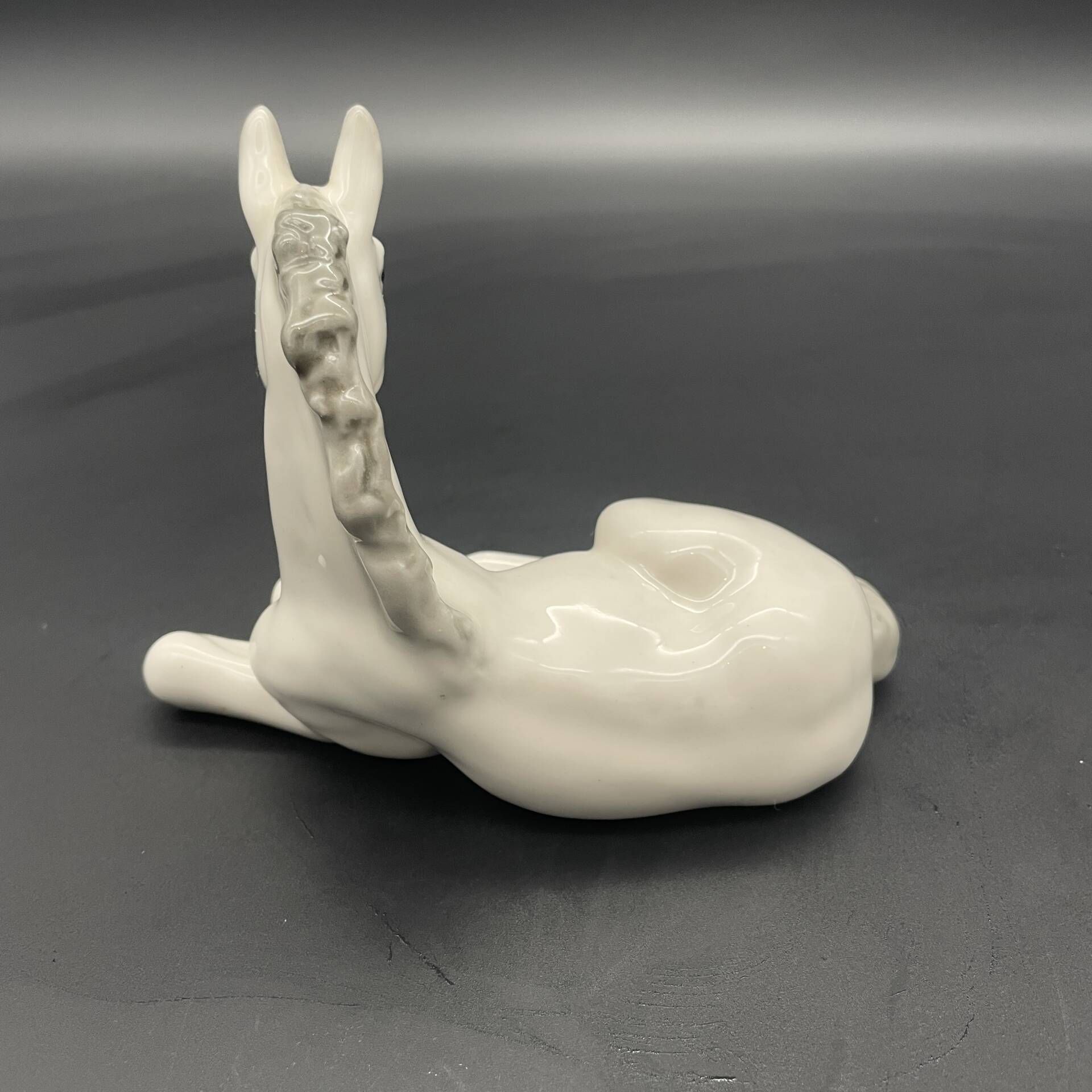 Porcelain foal lying down LFZ Lomonosov – Boris Vorobiev, USSR, wine