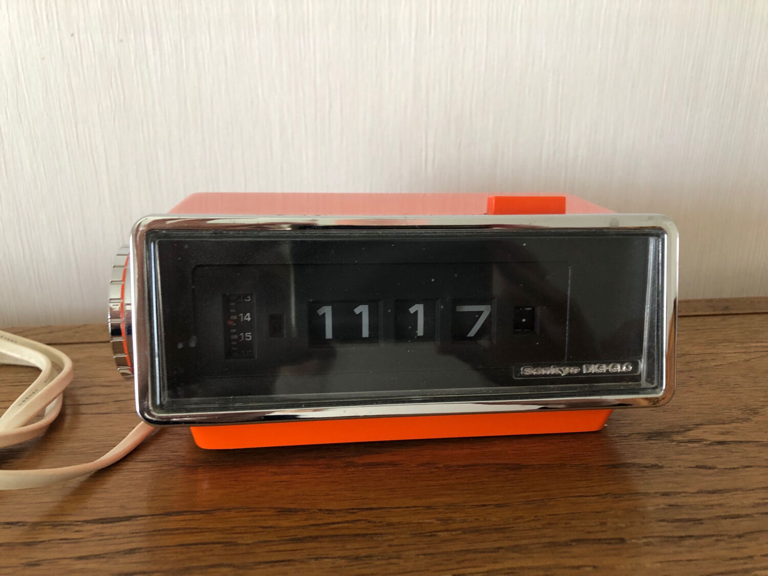 Vintage alarm clock 70s