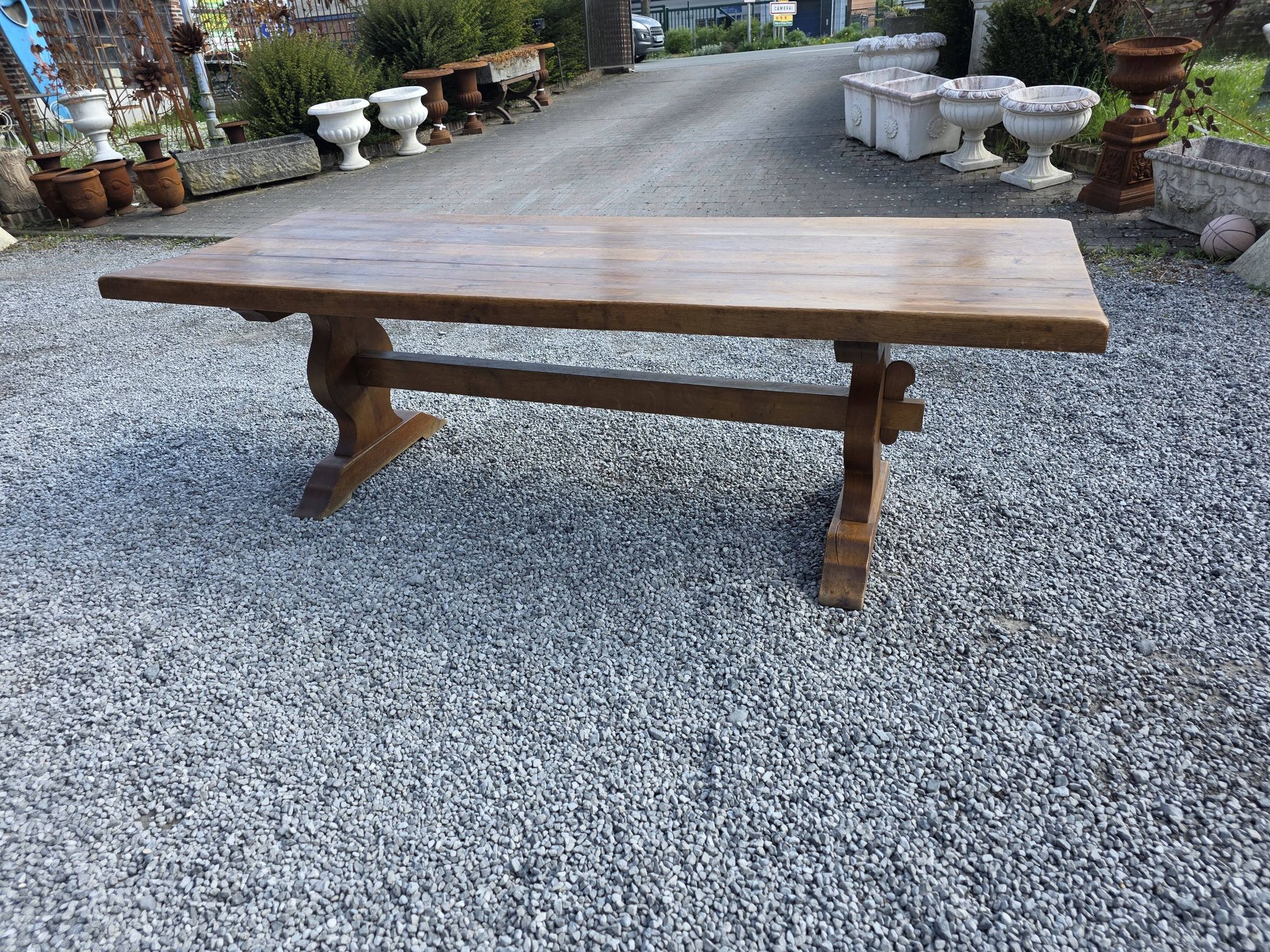 Table monastère en chêne massif,  243cm de L