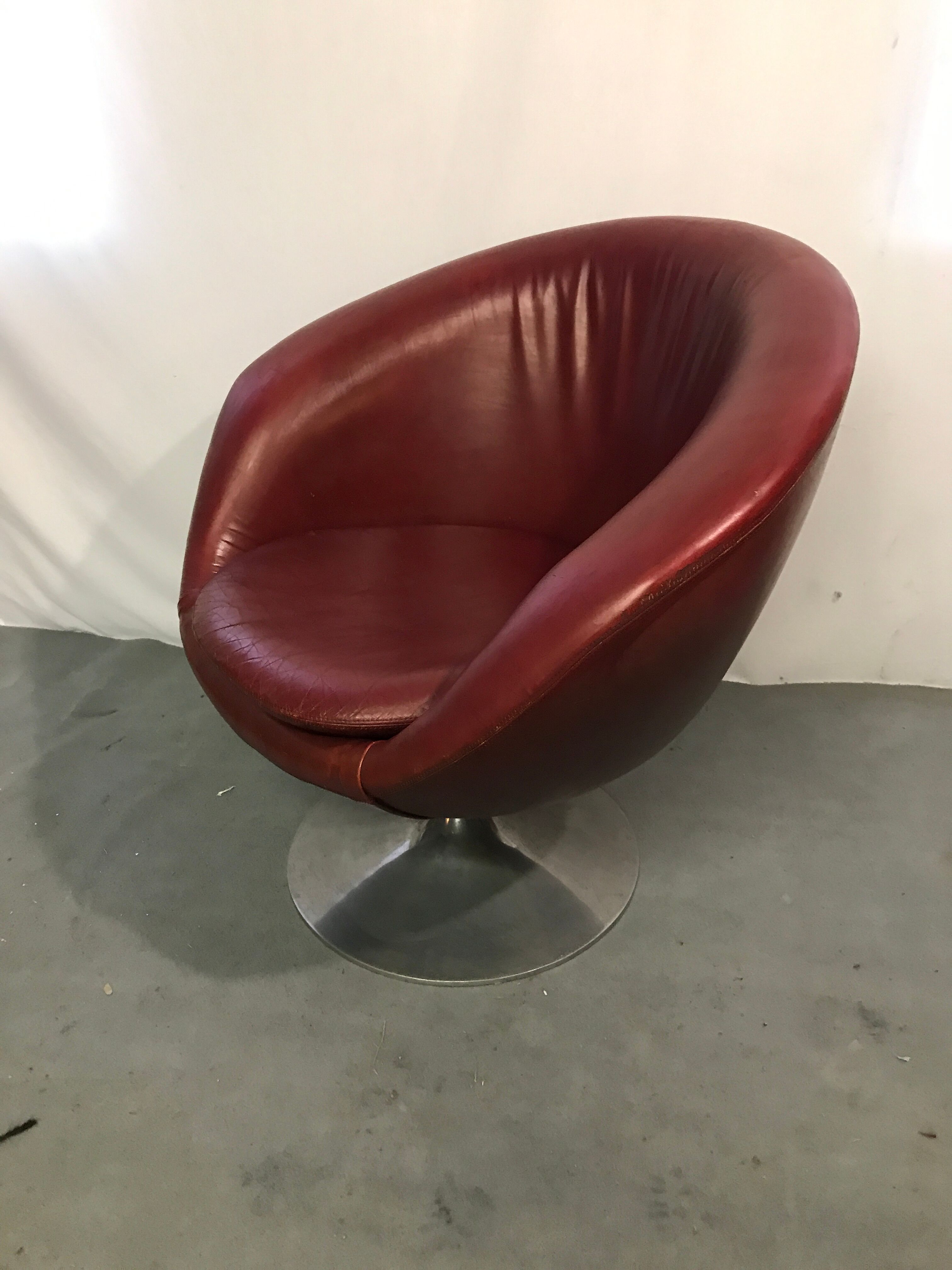 Red leather tulip foot chair