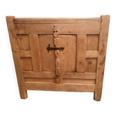Old pantry in Pitch pine - early 20th century