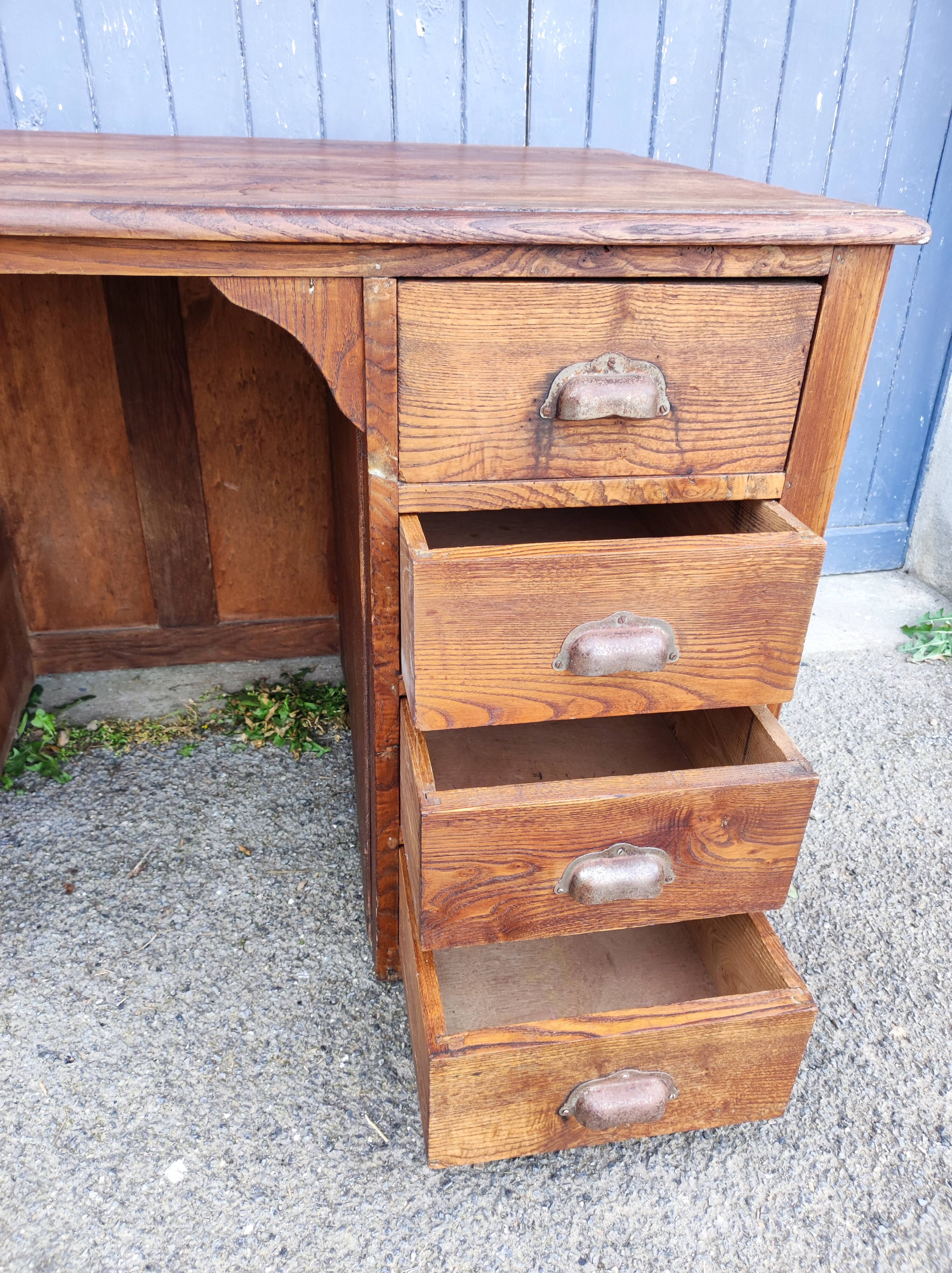 Magnificent vintage oak desk