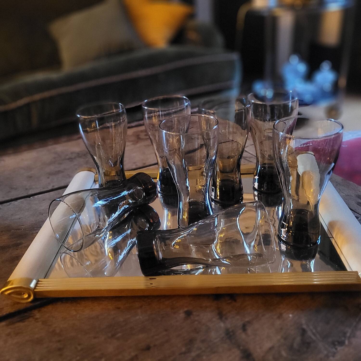 Set of 8 long drink glasses in smoked glass from the 70s – 25 cl