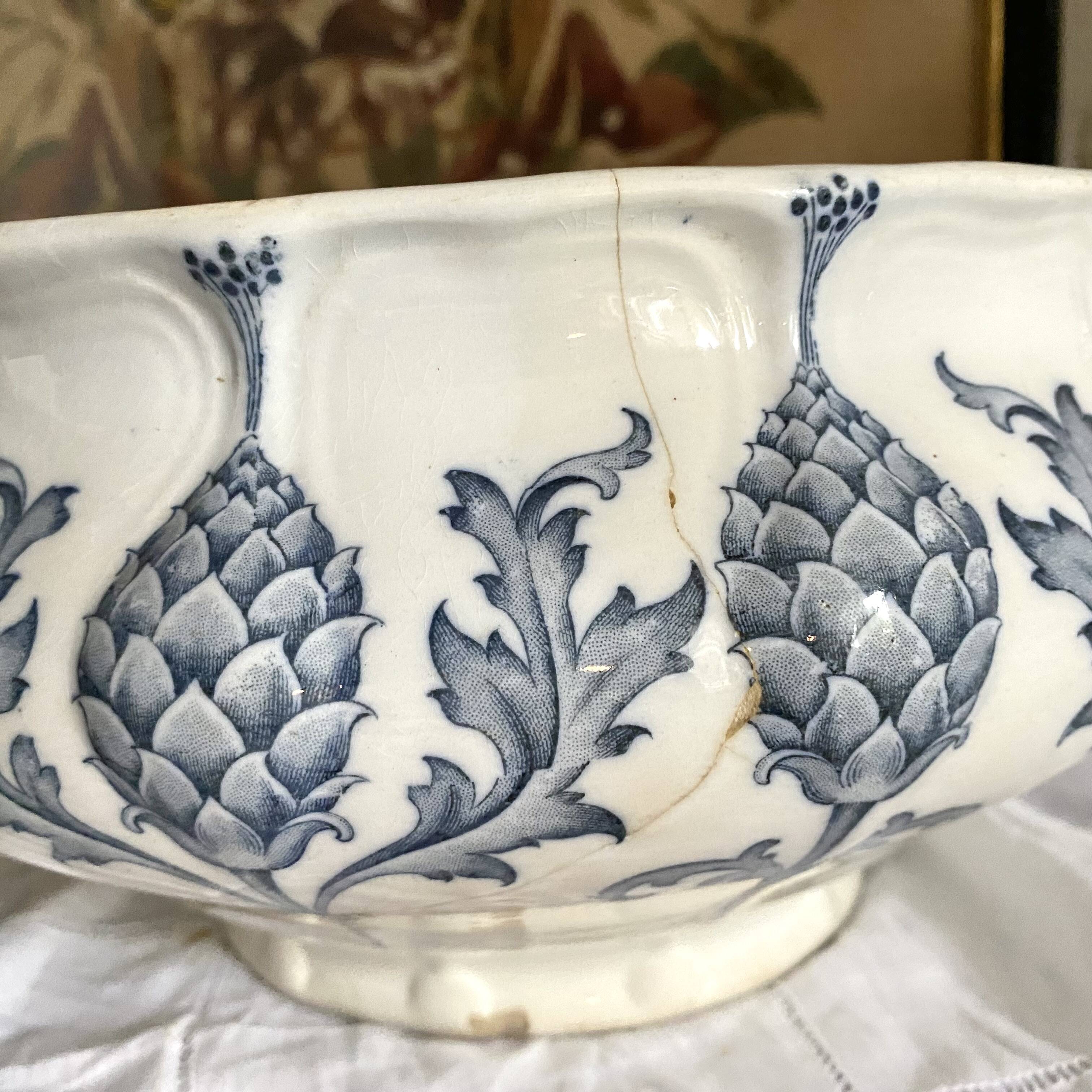 Sarreguemines Iron Earth Soup Tureen Pine Cones