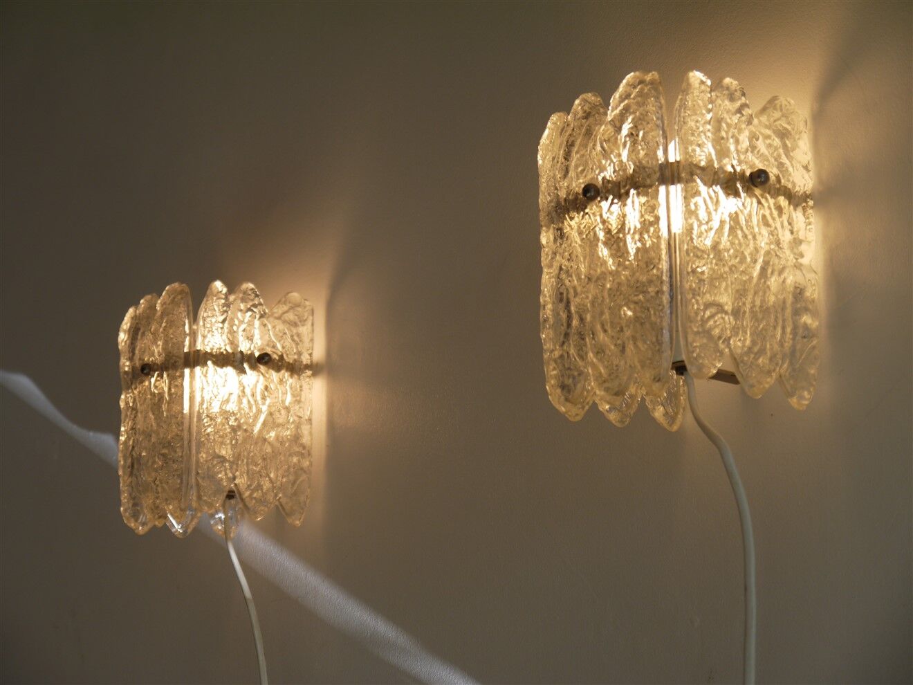 Pair of Scandinavian wall lamps in glass from Orrefors 1960