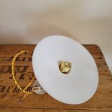 White opaline suspension