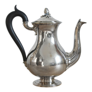 Cafetière en métal