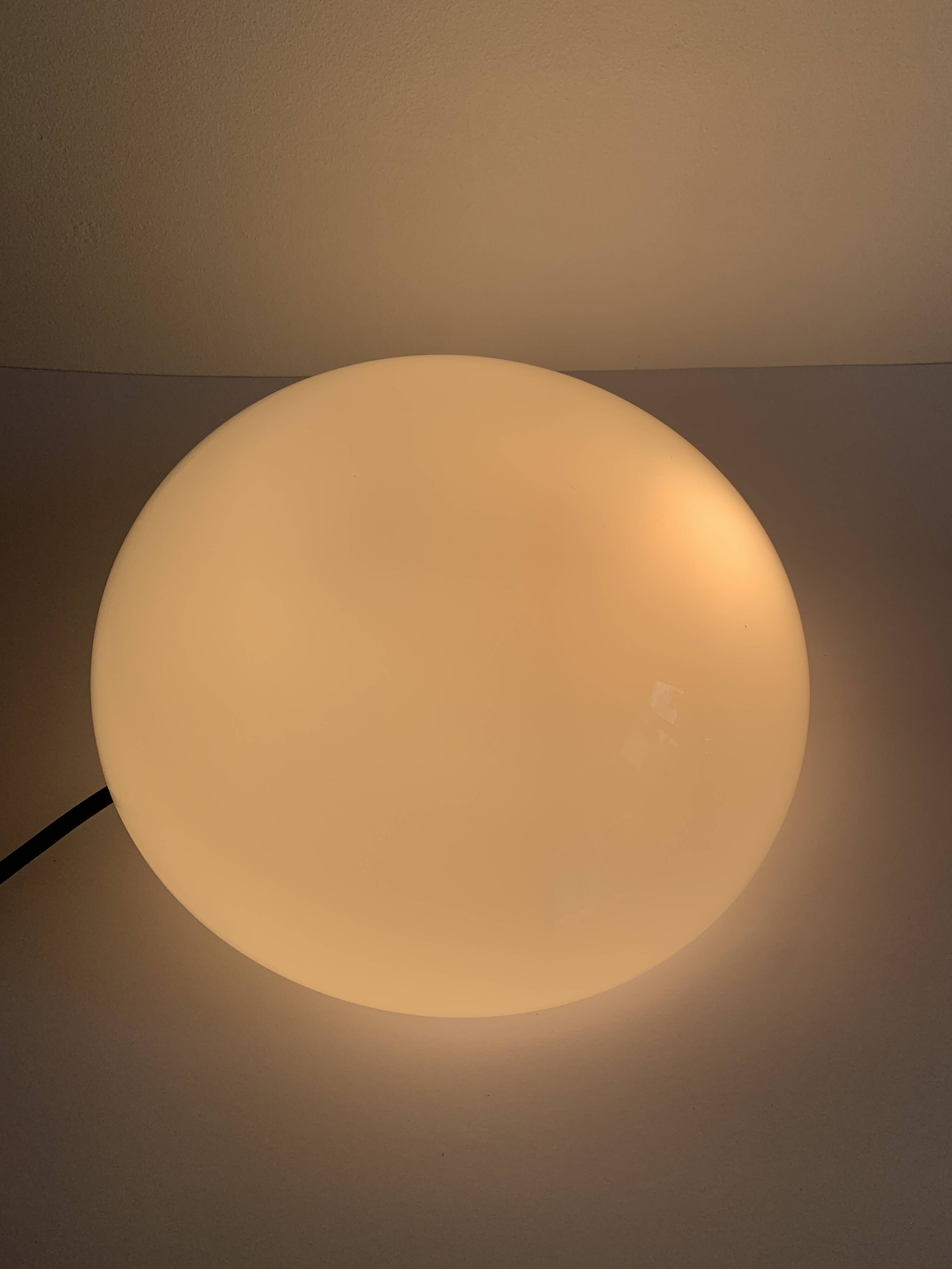 Opaline ceiling light